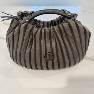 Jennifer Tattanelli Leather Elegant Gray Designer Women's Too Handle Bag
